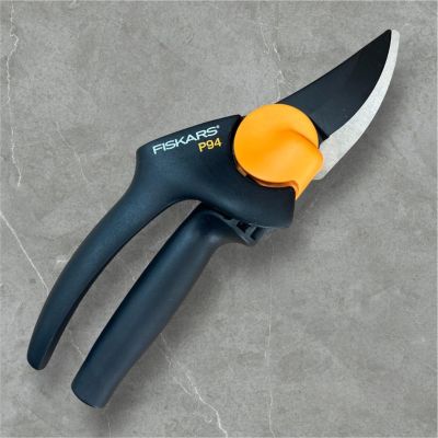 Fiskars P94 PowerGear ByPass Budama Makası