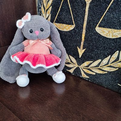 Uzun Kulaklı Tavşancık Kadife Amigurumi Oyuncak